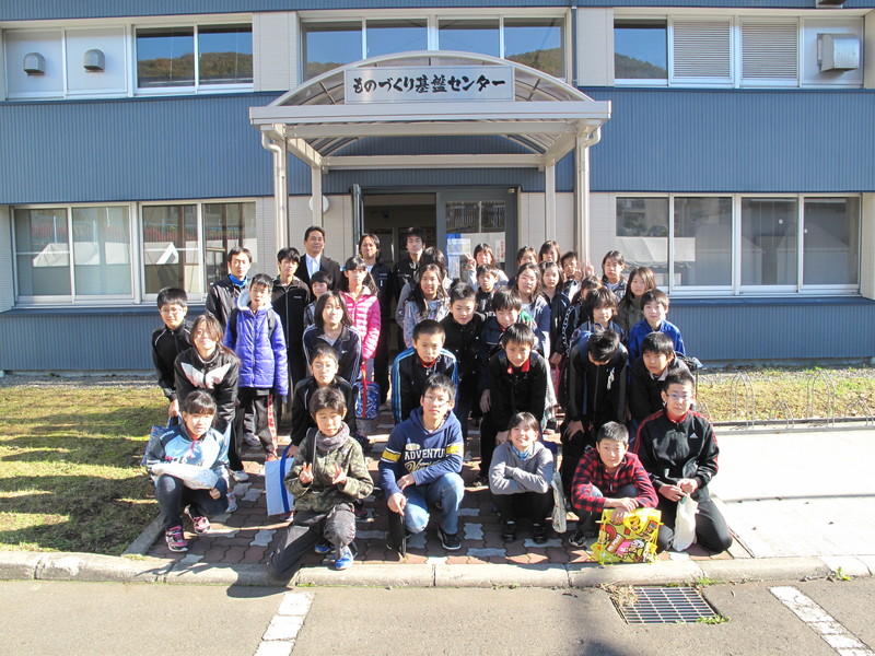 http://shimizu-kazumichi.com/2012/10/31/20121031-06.jpg